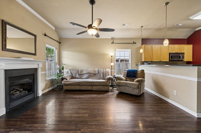 1008 Riverspring Dr, Nashville, TN 37221
