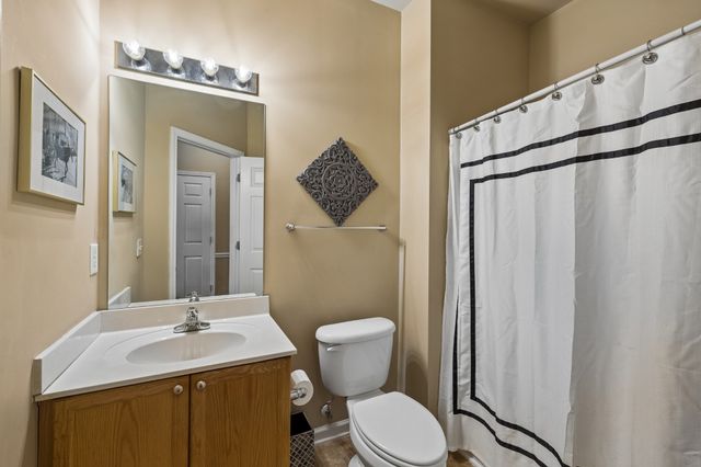 1008 Riverspring Dr, Nashville, TN 37221