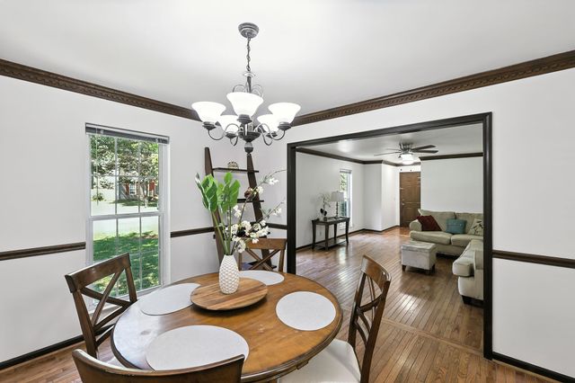 1121 Jacksons Valley Rd, Hermitage, TN 37076