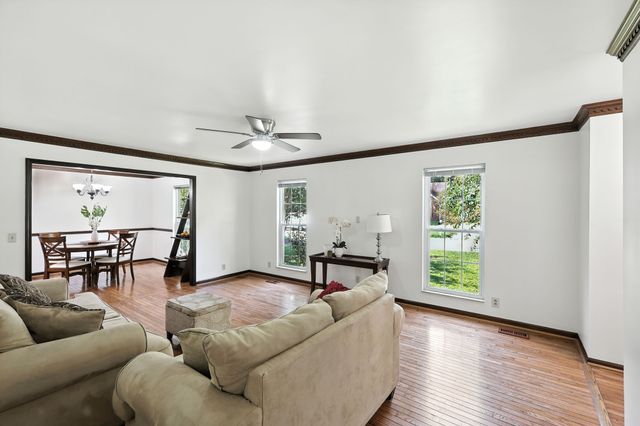 1121 Jacksons Valley Rd, Hermitage, TN 37076