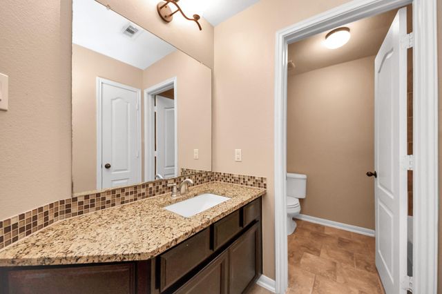9427 Sapphire Bay Lane, Rosharon, TX 77583
