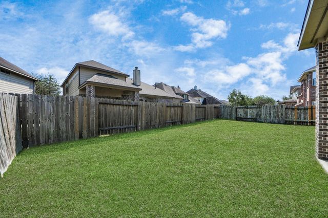 9427 Sapphire Bay Lane, Rosharon, TX 77583