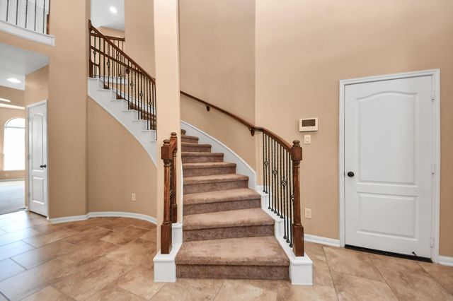 9427 Sapphire Bay Lane, Rosharon, TX 77583