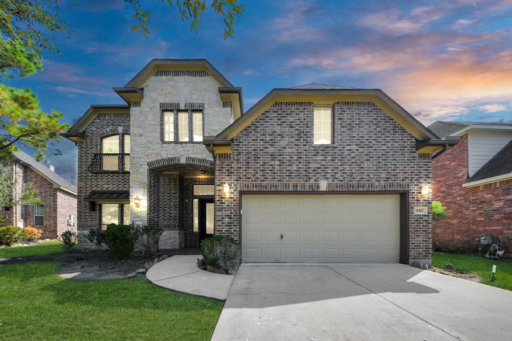 9427 Sapphire Bay Lane, Rosharon, TX 77583
