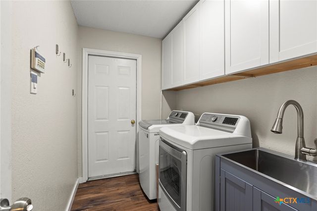 3020 Summit Drive, Belton, TX 76513