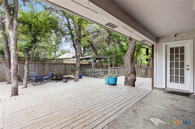 3020 Summit Drive, Belton, TX 76513