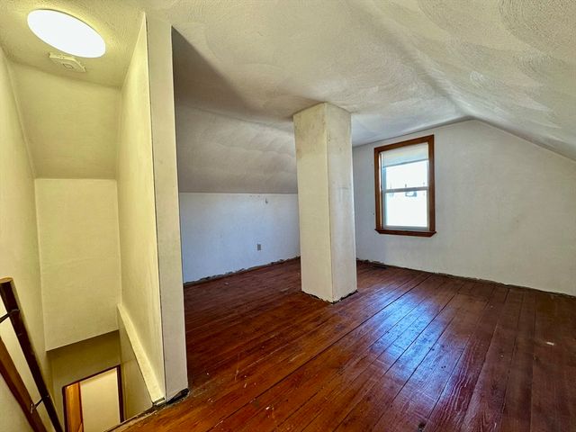 5 Rifle Ct 5, Watertown, MA 02472