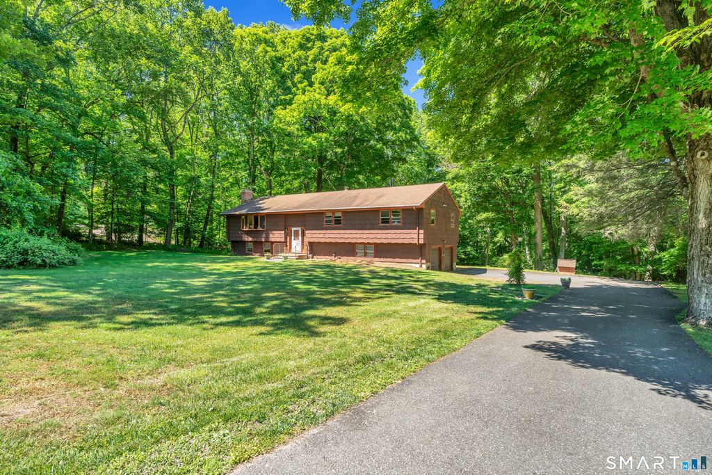 122 Fresh Meadow Drive, Trumbull, CT 06611