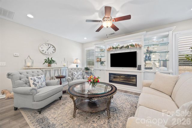 420 Trillium Way, Belmont, NC 28012