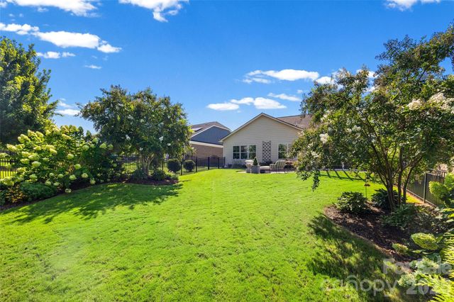 420 Trillium Way, Belmont, NC 28012