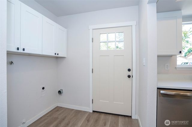 3574 S Crandall Lane, Tacoma, WA 98418