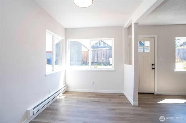 3574 S Crandall Lane, Tacoma, WA 98418