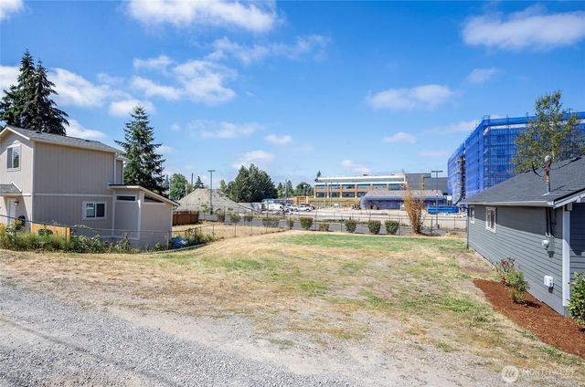 3574 S Crandall Lane, Tacoma, WA 98418