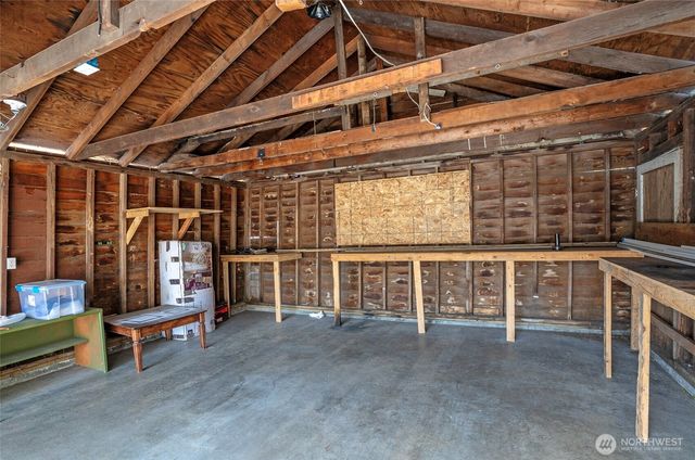 3574 S Crandall Lane, Tacoma, WA 98418