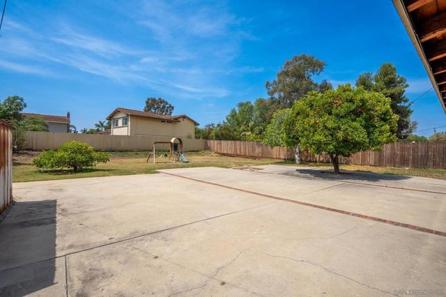 5837 Jeffries Ranch, Oceanside, CA 92057
