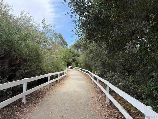 5837 Jeffries Ranch, Oceanside, CA 92057