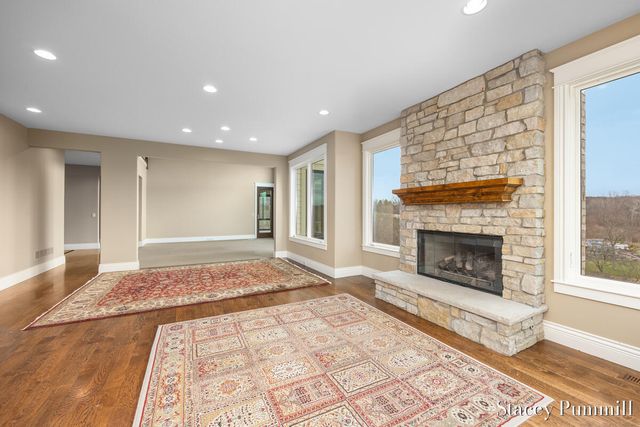 6450 Roma Terrace Drive NE, Ada, MI 49301