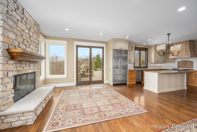 6450 Roma Terrace Drive NE, Ada, MI 49301