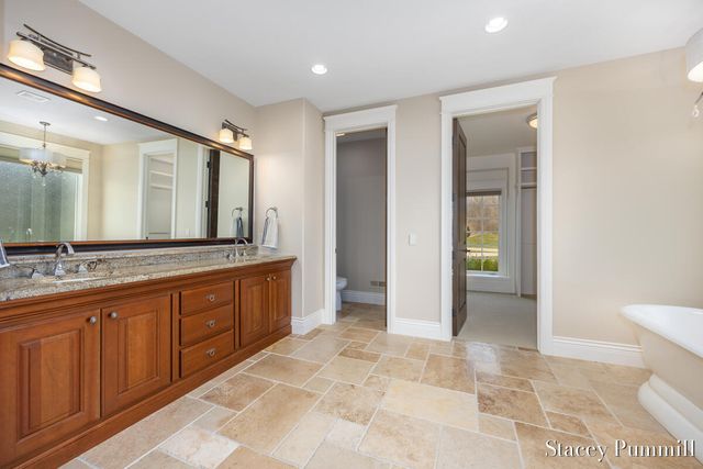 6450 Roma Terrace Drive NE, Ada, MI 49301