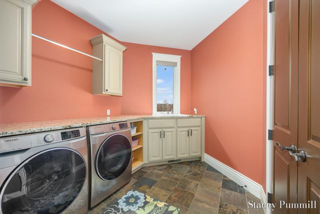 6450 Roma Terrace Drive NE, Ada, MI 49301