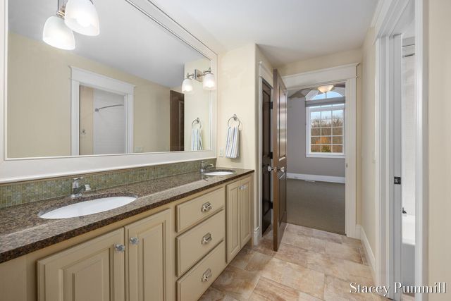 6450 Roma Terrace Drive NE, Ada, MI 49301