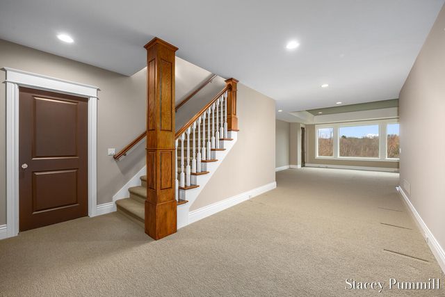 6450 Roma Terrace Drive NE, Ada, MI 49301