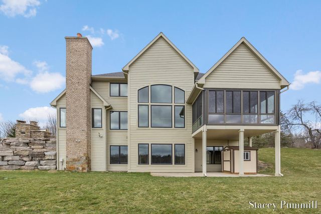 6450 Roma Terrace Drive NE, Ada, MI 49301