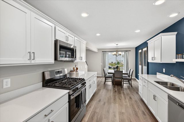 12658 Pond view Road, Zimmerman, MN 55398