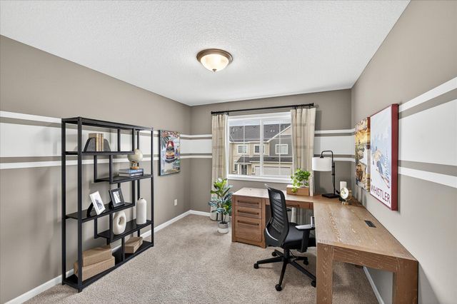 12658 Pond view Road, Zimmerman, MN 55398