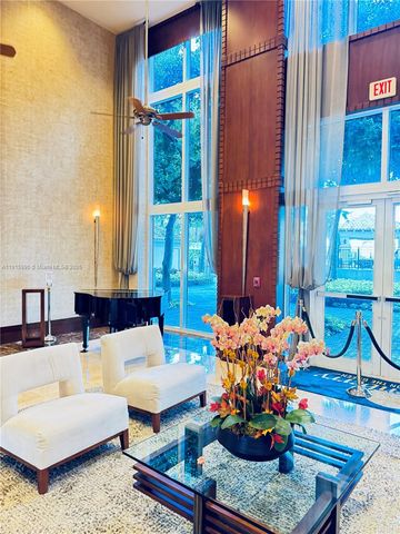 19501 W Country Club Dr PH-06, Aventura, FL 33180