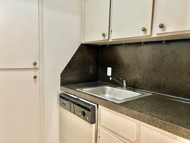 5701 Woodrow Ave 101, Austin, TX 78756