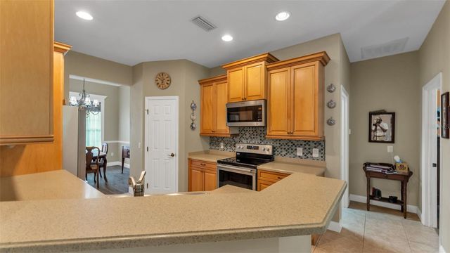 3940 SUNNYWOOD CIRCLE, Lakeland, FL 33812