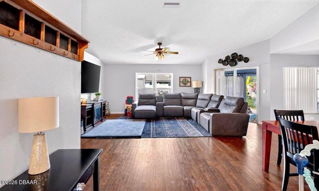 593 Clairmont Lane, South Daytona, FL 32119