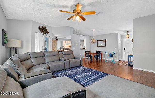 593 Clairmont Lane, South Daytona, FL 32119