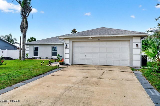 593 Clairmont Lane, South Daytona, FL 32119