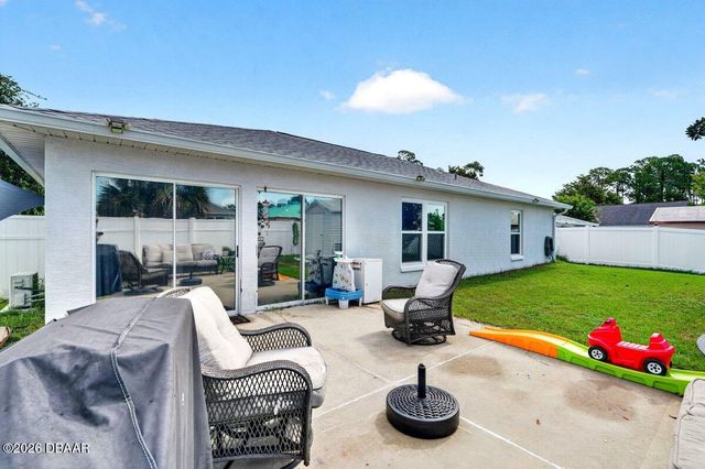 593 Clairmont Lane, South Daytona, FL 32119