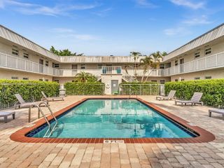 2050 NW 89th Ave 211, Pembroke Pines, FL 33024