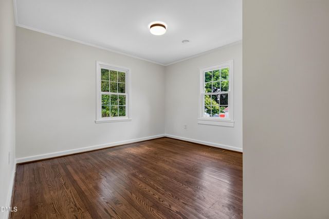 2732 Knowles Street, Raleigh, NC 27603