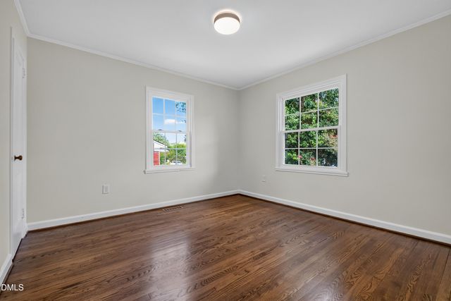 2732 Knowles Street, Raleigh, NC 27603