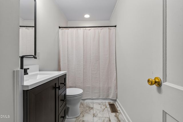 2732 Knowles Street, Raleigh, NC 27603