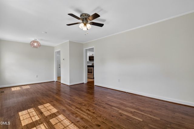 2732 Knowles Street, Raleigh, NC 27603