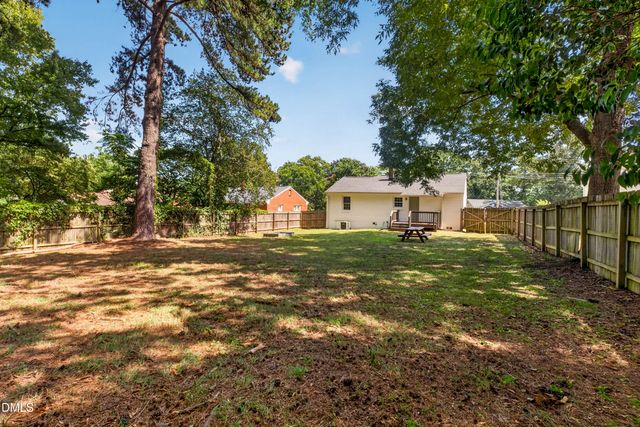 2732 Knowles Street, Raleigh, NC 27603