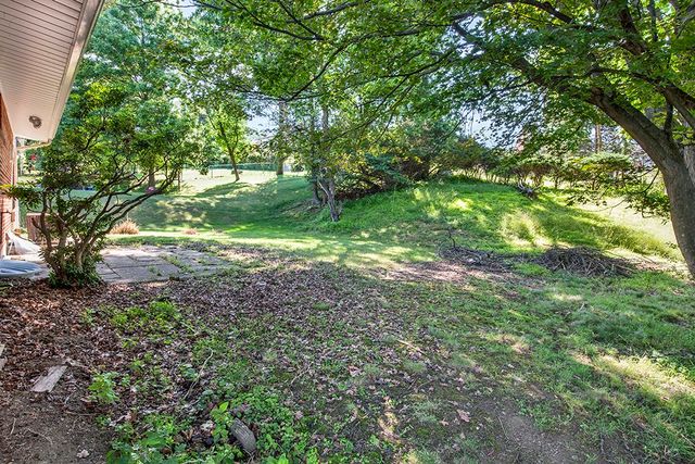 130 College Park Drive, Monroeville, PA 15146