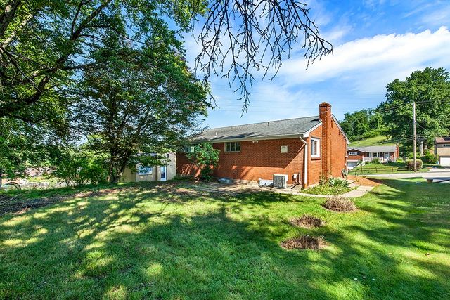 130 College Park Drive, Monroeville, PA 15146