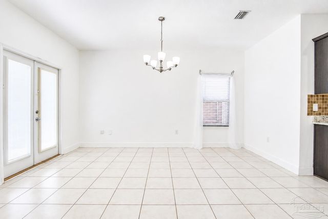 1724 Waterford Sound Blvd, Gulf Breeze, FL 32563