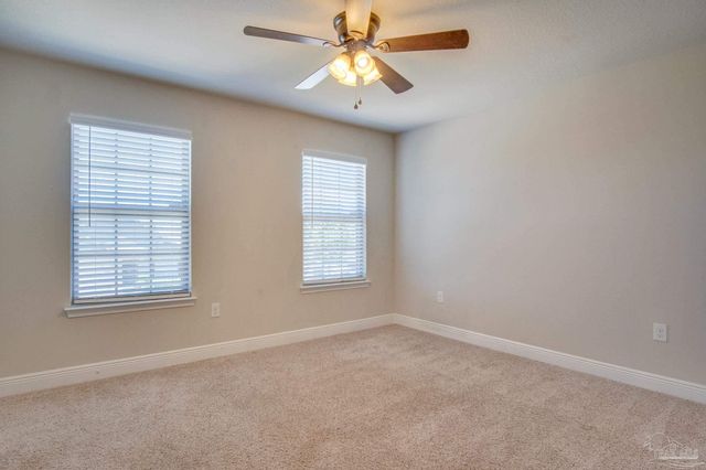 1724 Waterford Sound Blvd, Gulf Breeze, FL 32563