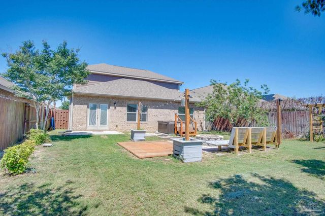 1724 Waterford Sound Blvd, Gulf Breeze, FL 32563