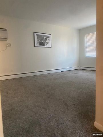 111 Prospect 2, Lodi, NJ 07644