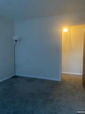 111 Prospect 2, Lodi, NJ 07644