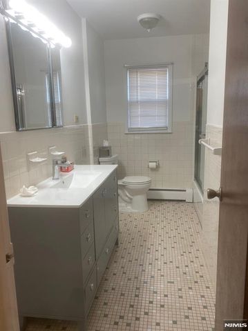 111 Prospect 2, Lodi, NJ 07644